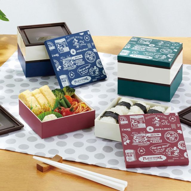 ツートンカラーのおしゃれな二段重